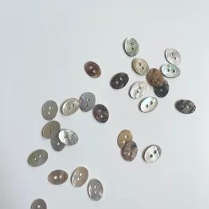 Agoya Shell Oval Button