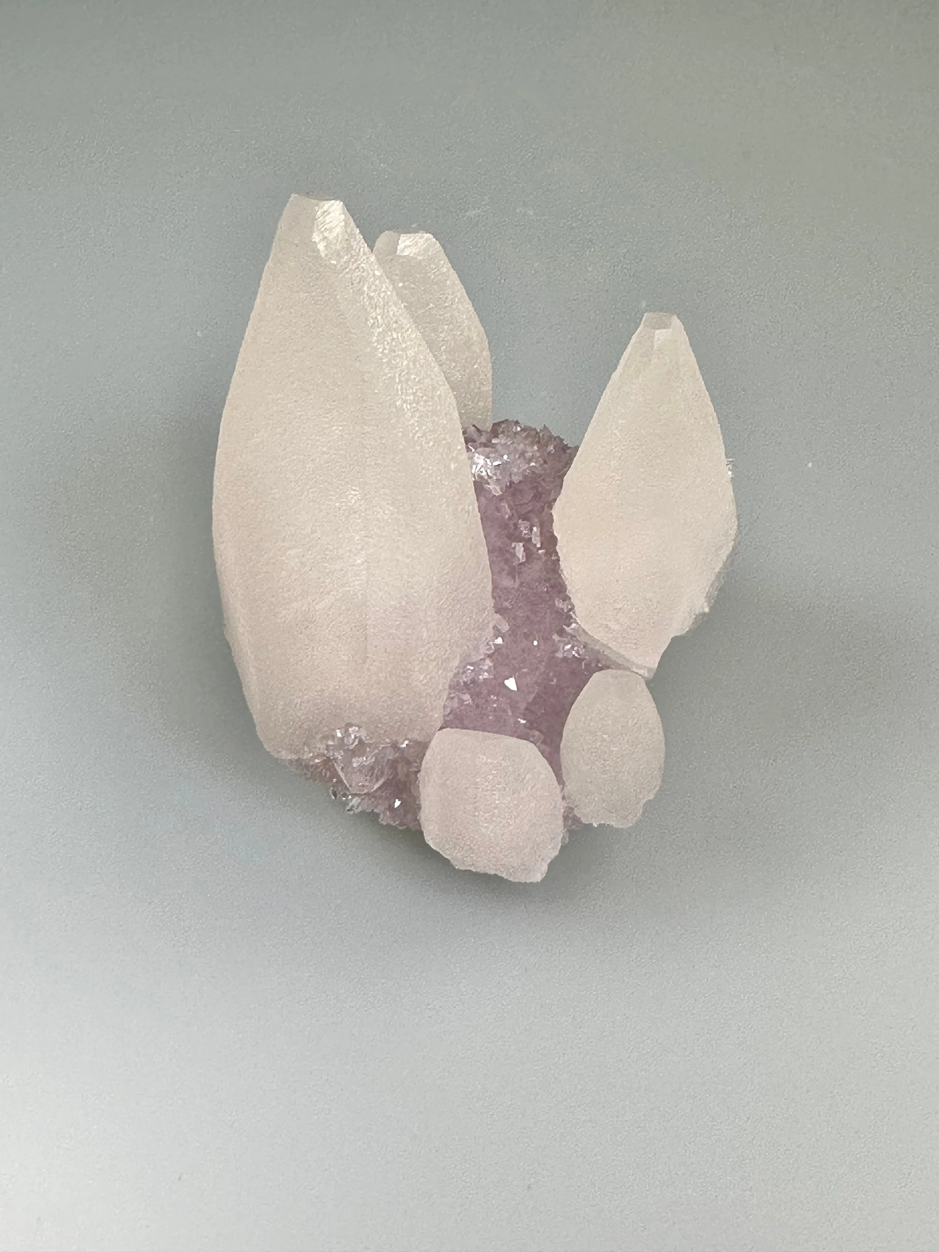 Calcite on Amethyst, Irai, Rio Grande do Sul, Brazil, ex. William A. N. Severance Collection 91.07, Small Cabinet 5.0 x 5.0 x 7.0 cm. $350. Online March 3.