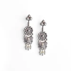 Chandra Phool silver bugadi, Pierced by Moha