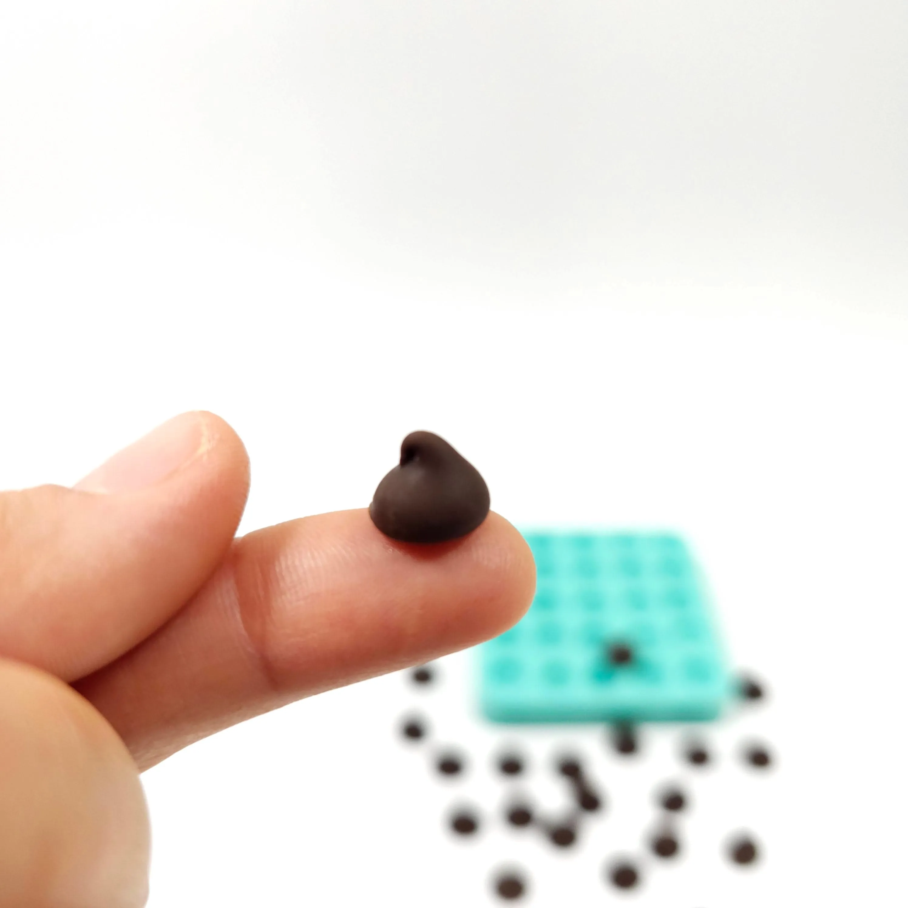 Chocolate drops mold mini Chocolate chip mold Candle Silicone Mold Soap Mold for Resin Wax melts mold Wax melts