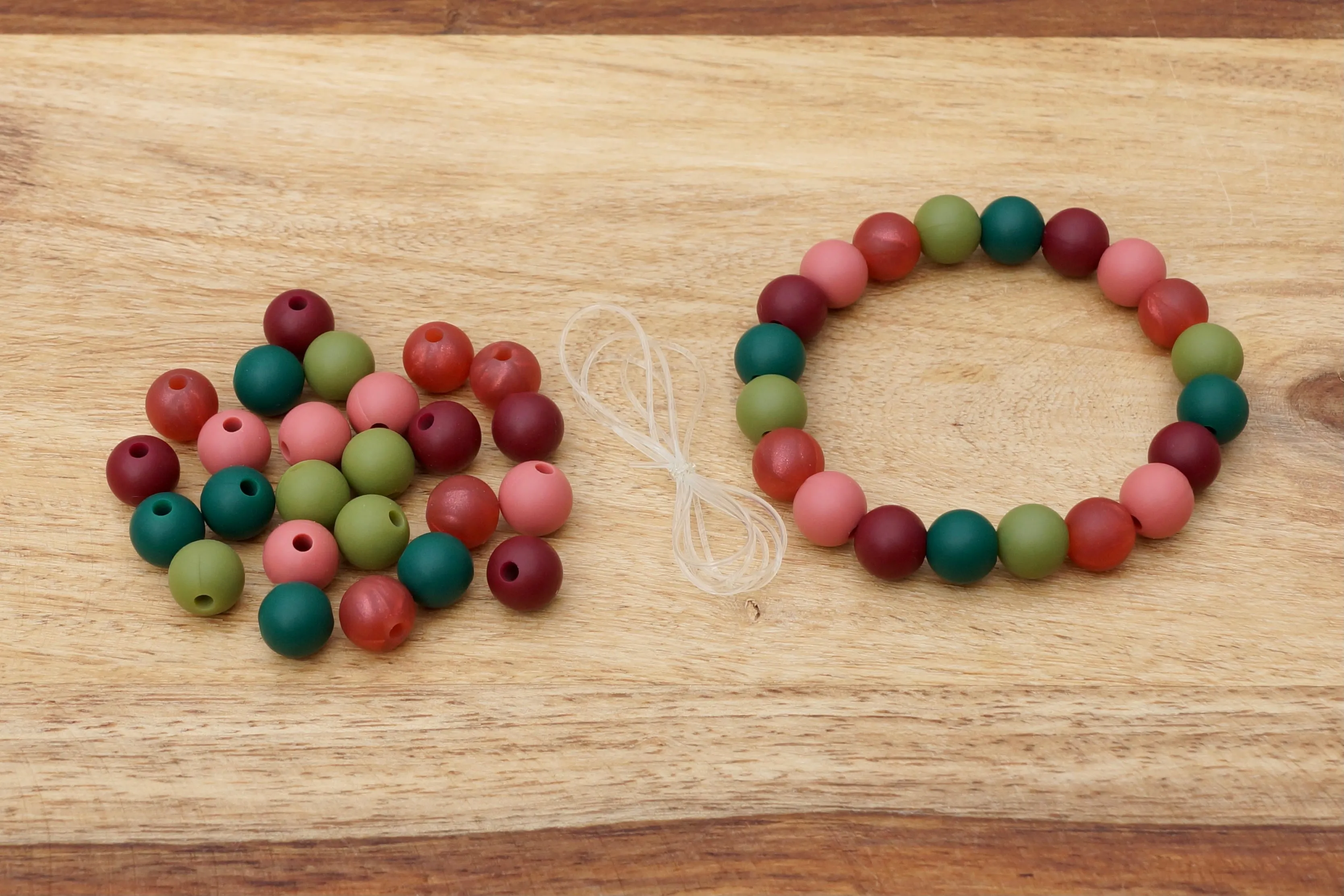 Holiday Shimmer Bracelet Kit