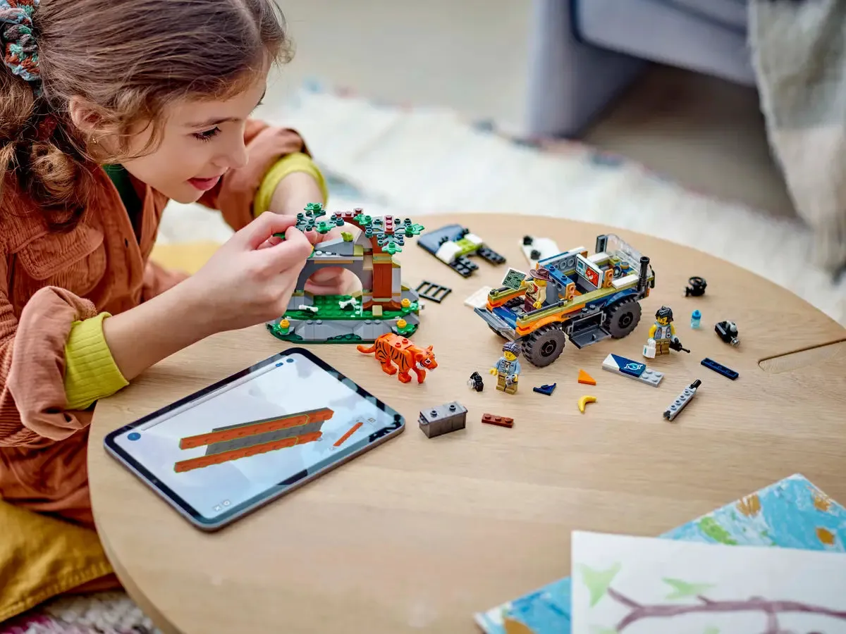 Lego Jungle Explorer Off-Road Truck  (60426)