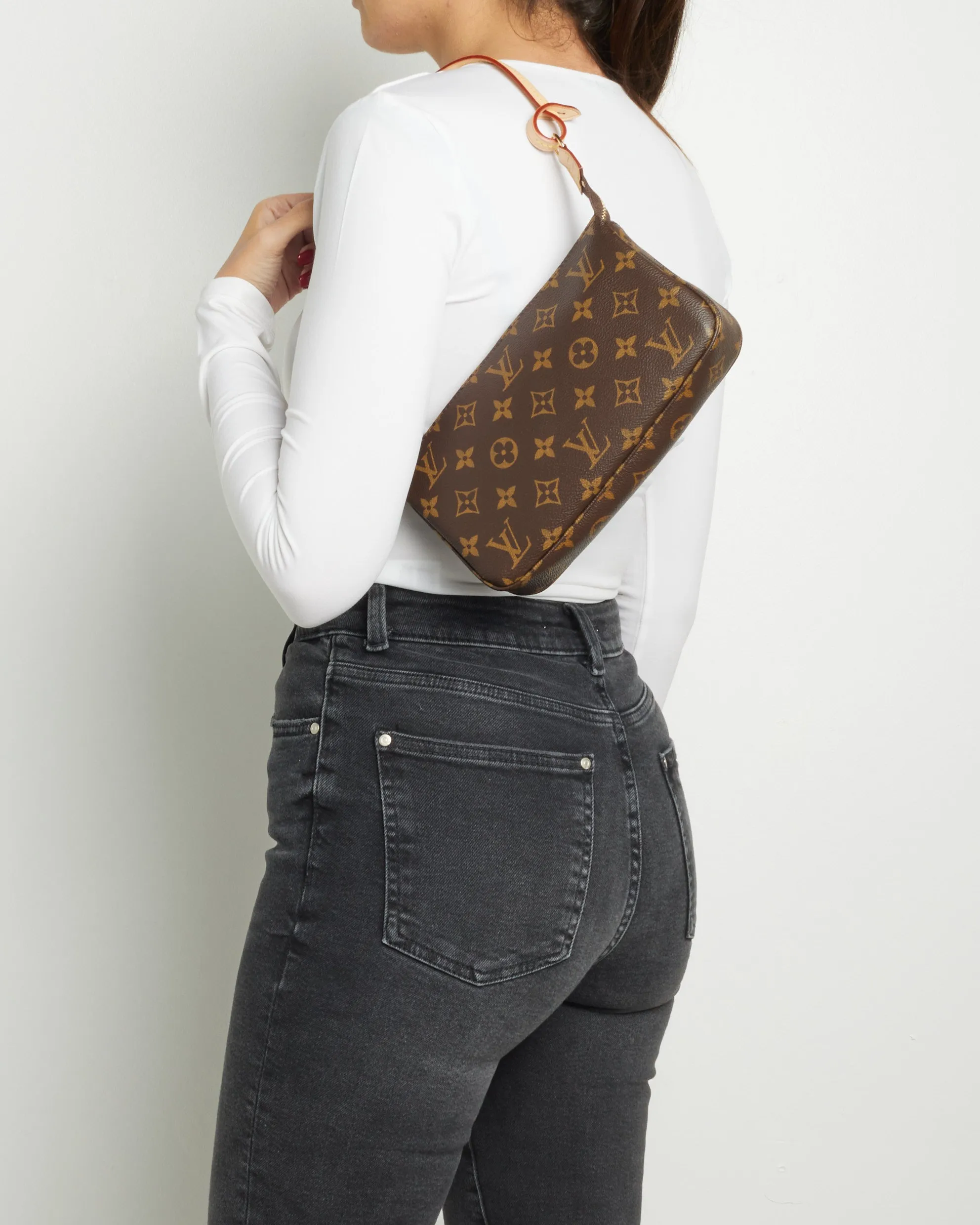 Louis Vuitton Monogram Pochette D'Accessoires Shoulder Bag