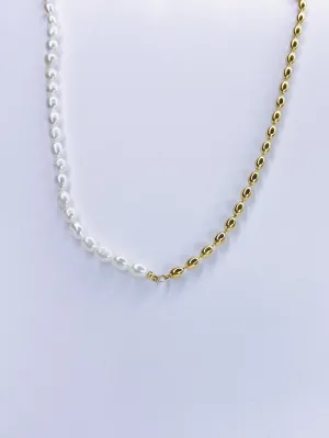 Mixed Pearl Beaded Necklace