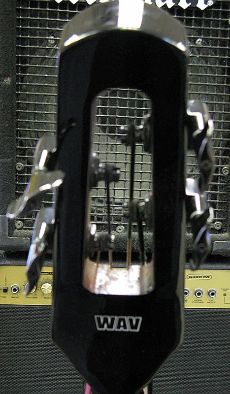 NS Design WAV Electric Upright Bass