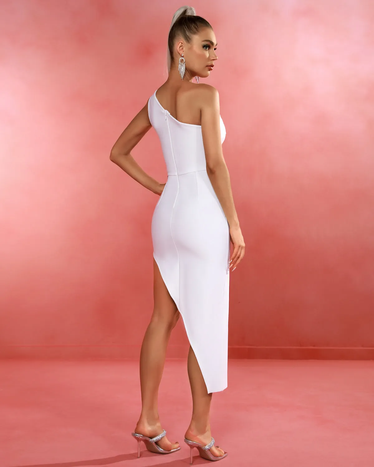 One-shoulder Embellished Wave Bandage Dress