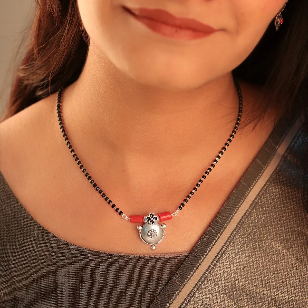 Riwaayat Silver Mangalsutra by Moha