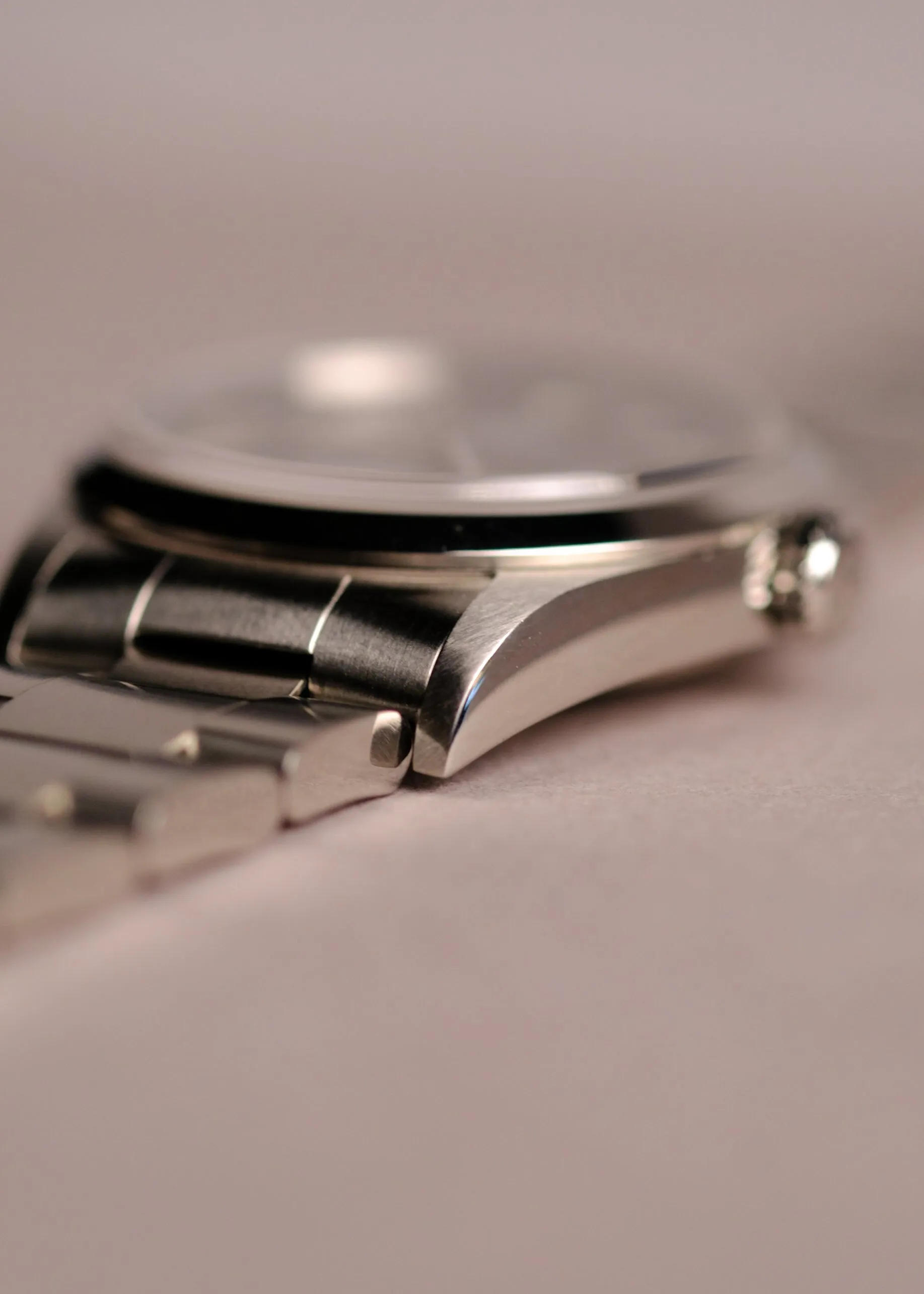 Rolex Explorer i 14270 Unpolished w/Papers - 2000