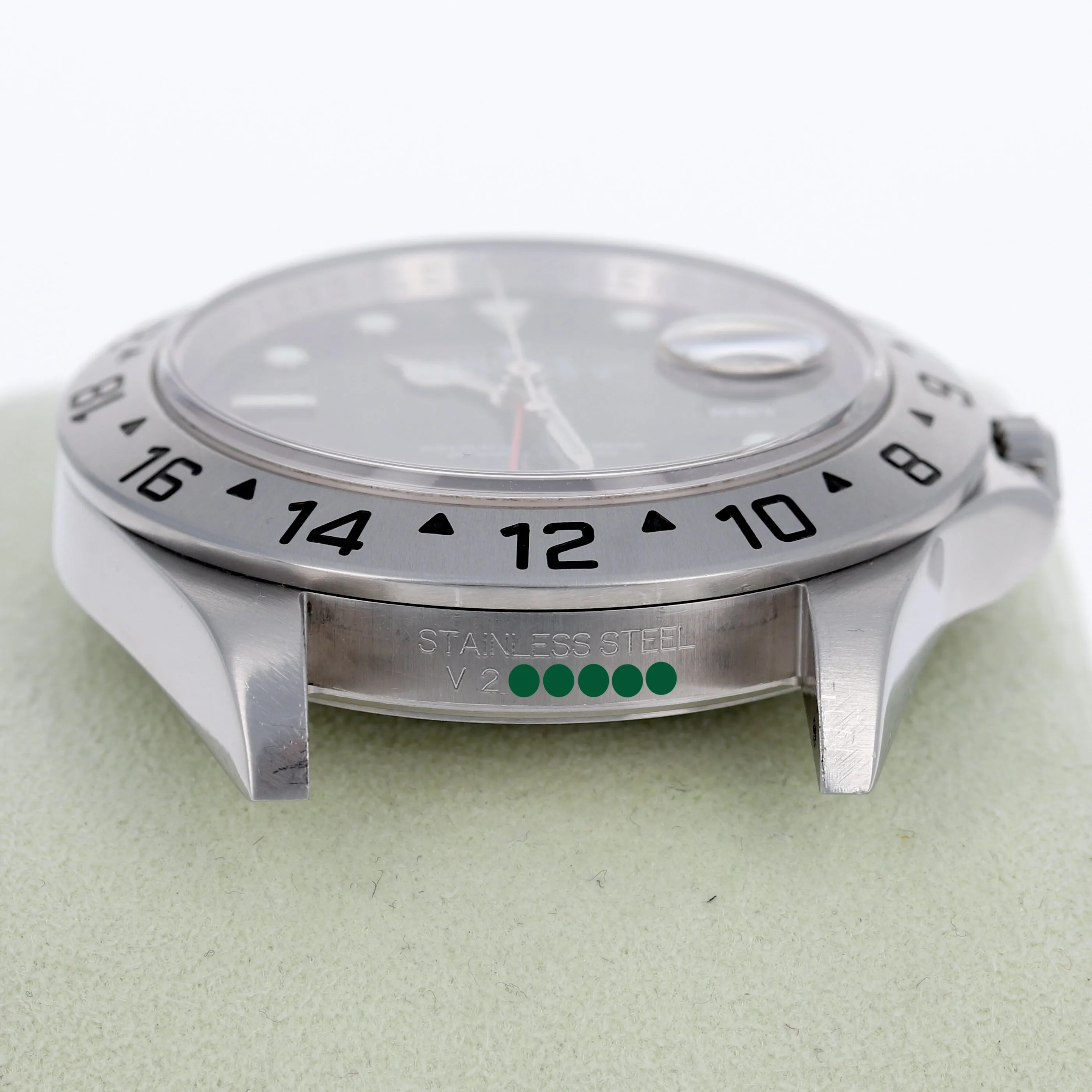 Rolex Explorer II 16570 T GMT Black No Lug Holes c. 2008 Oyster Steel 40 mm
