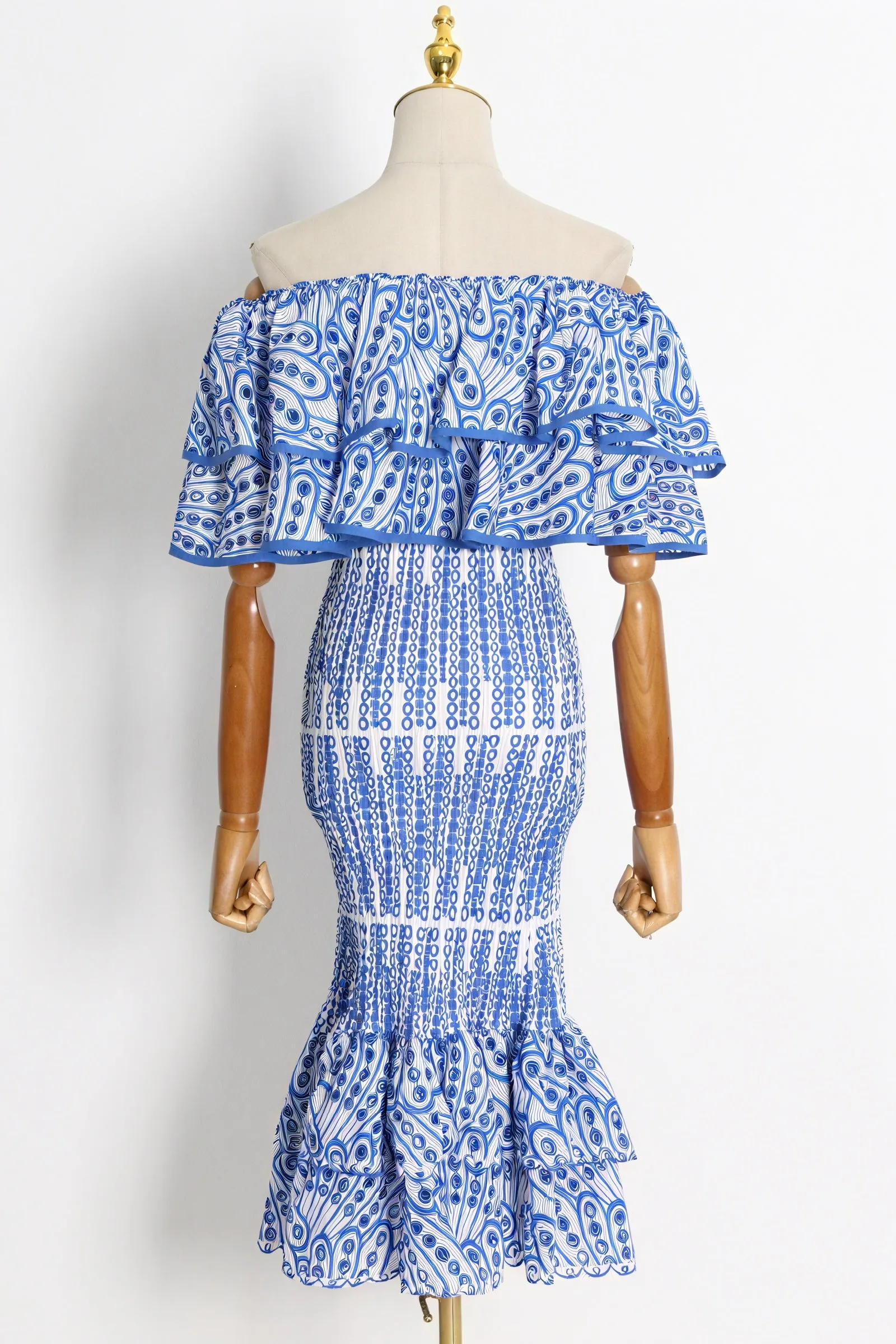Ruffled Two-Piece Set: Effortless Style