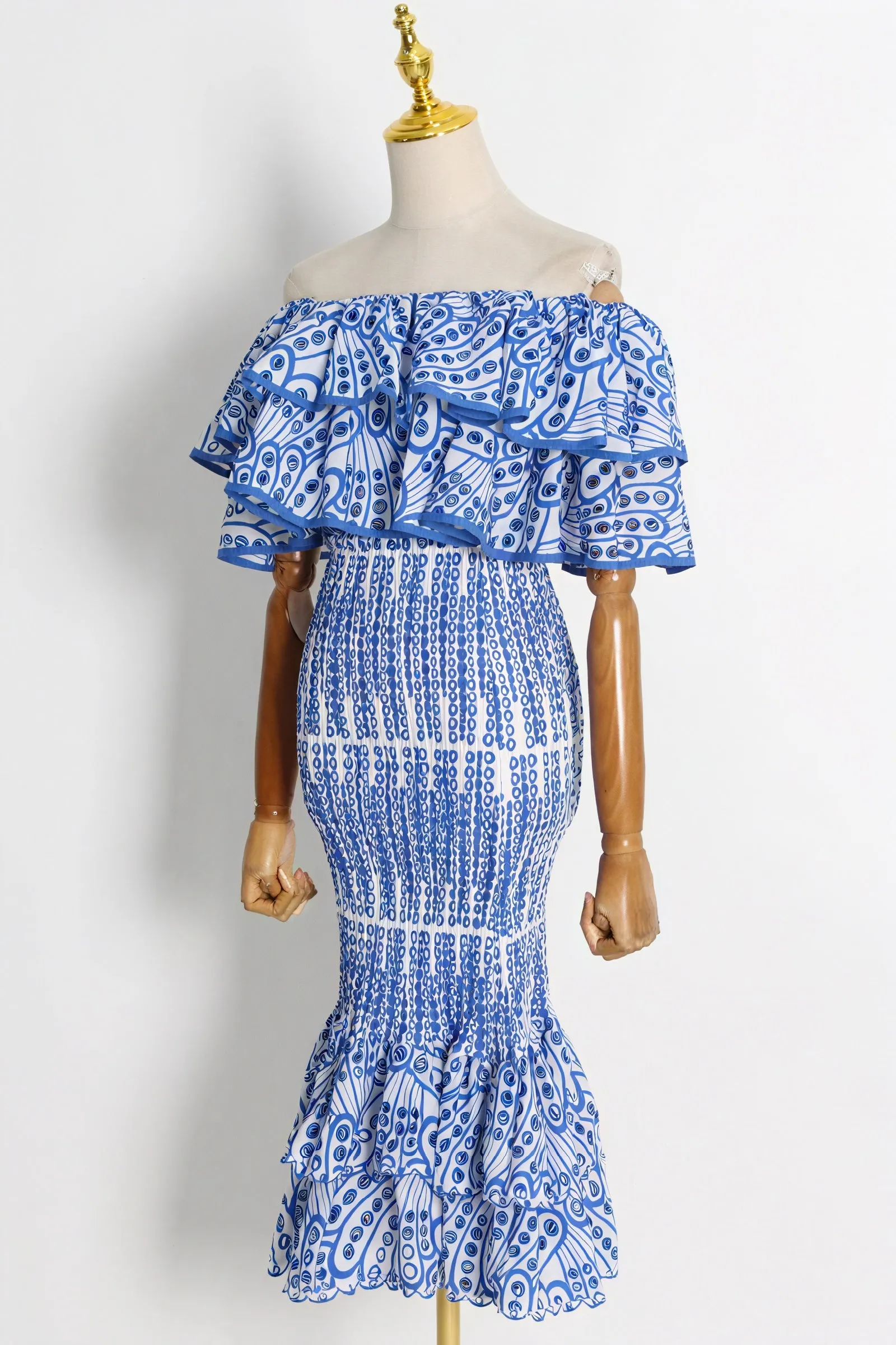 Ruffled Two-Piece Set: Effortless Style