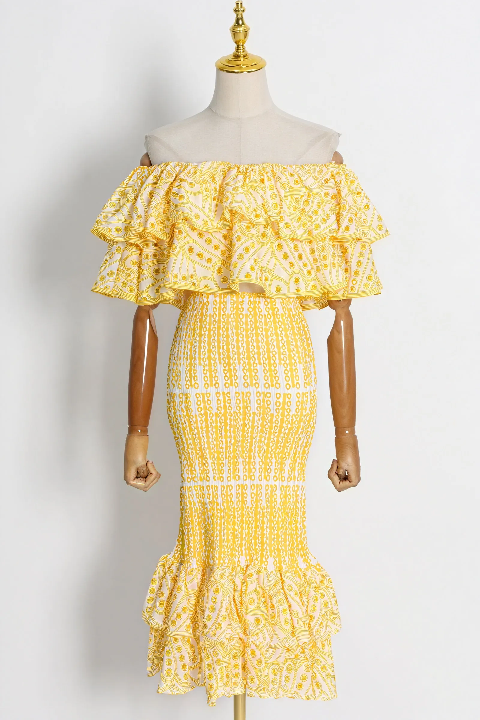 Ruffled Two-Piece Set: Effortless Style
