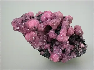 Smithsonite, Tsumeb Mine, Namibia 3.3 x 4.8 x 8 cm $3000. Online 9/06