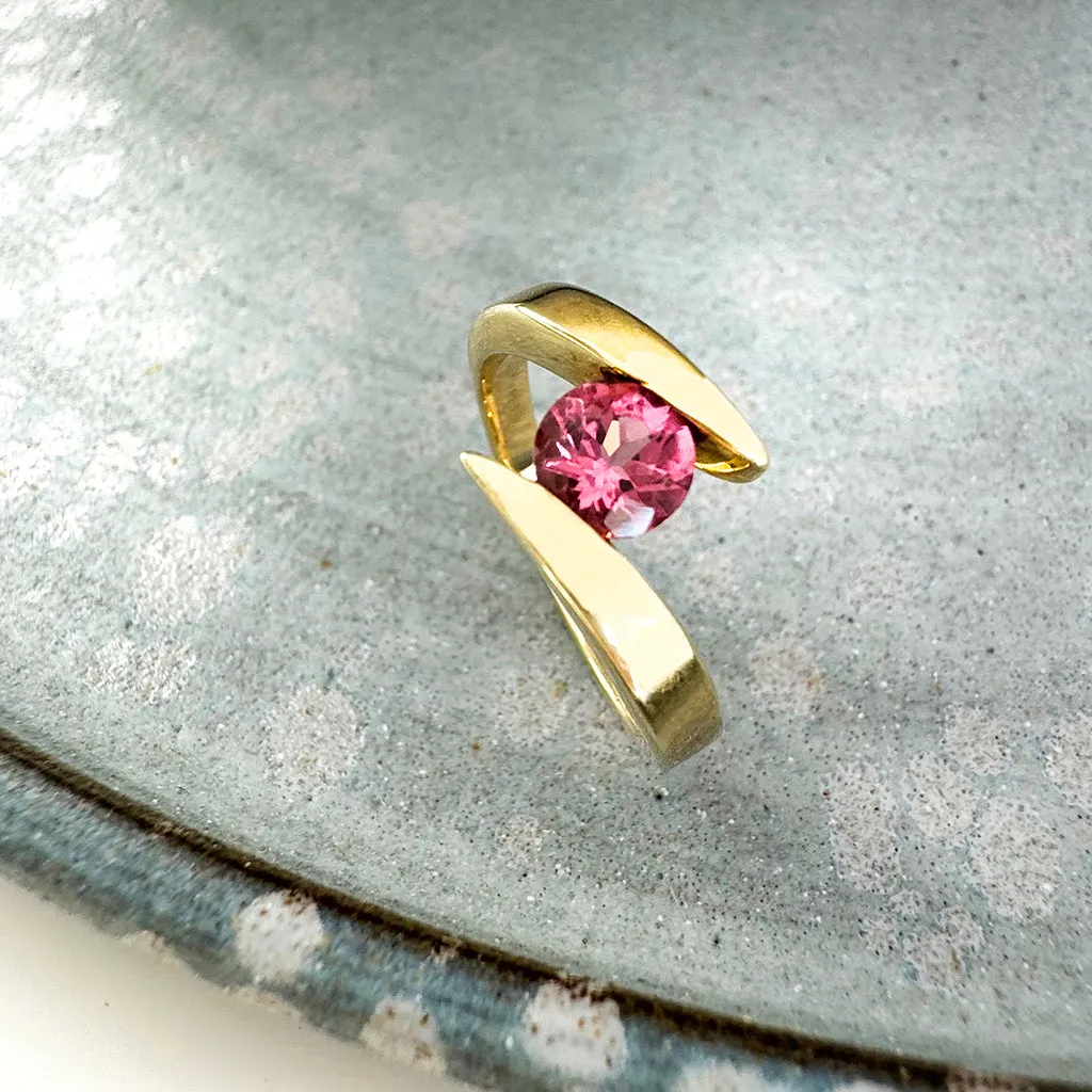Twisted Shoulder Yellow Gold Pink Tourmaline Ring